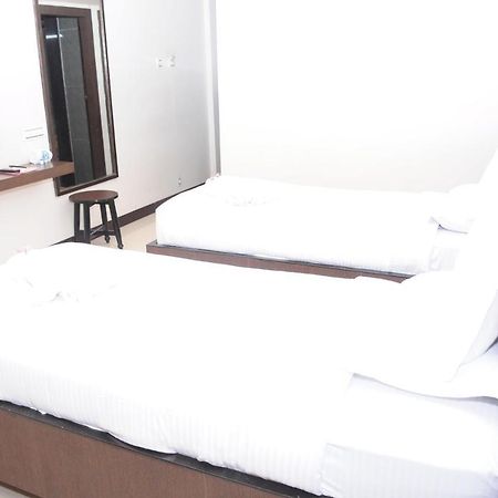 Hotel Surya Rājahmundry 외부 사진