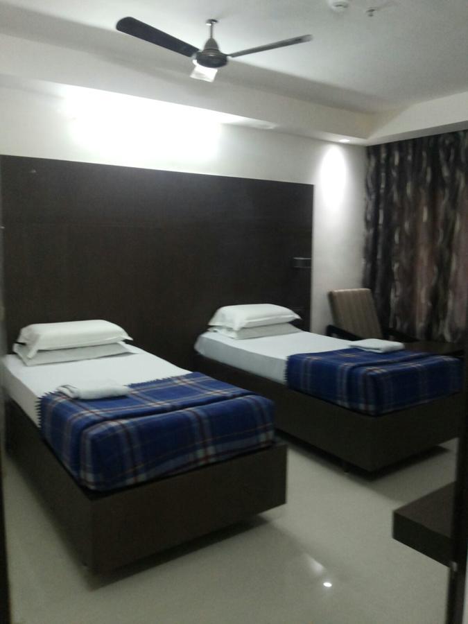 Hotel Surya Rājahmundry 외부 사진